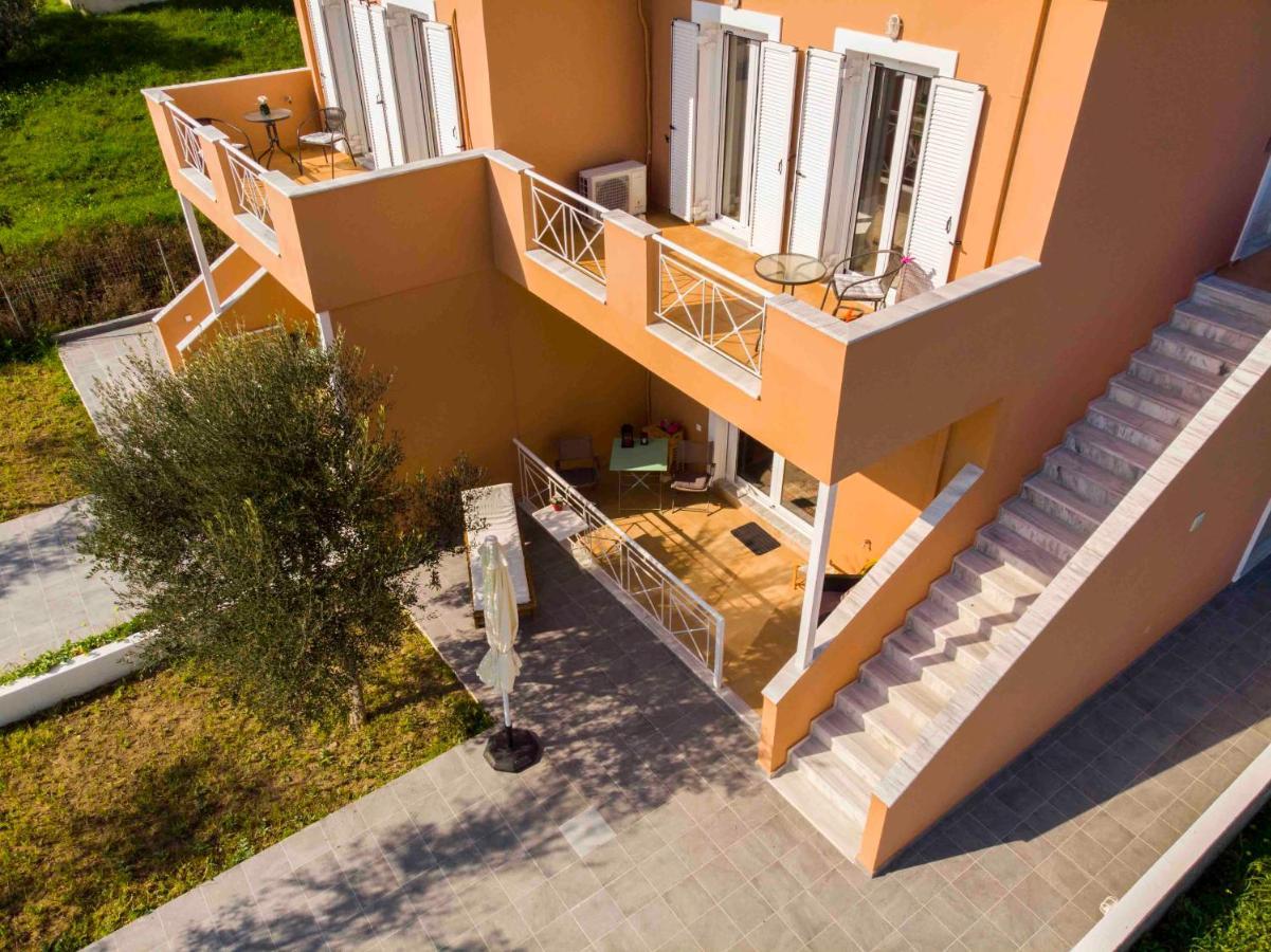 Laconian Collection Mavrovouni Beach House Gythio Esterno foto